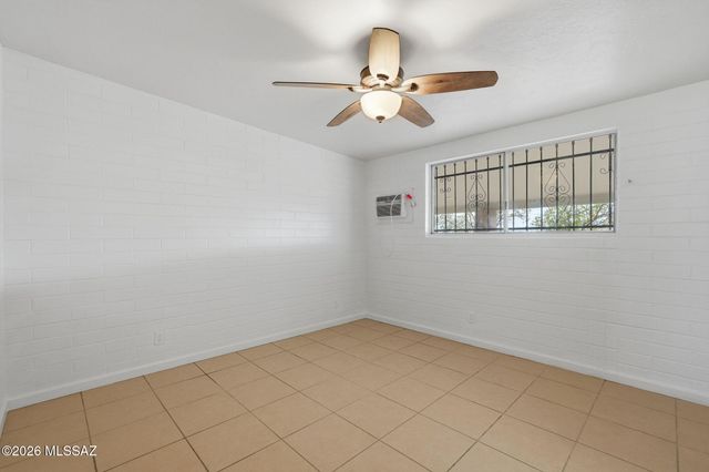 1633 S Camino Del Sierra, Tucson, AZ 85713