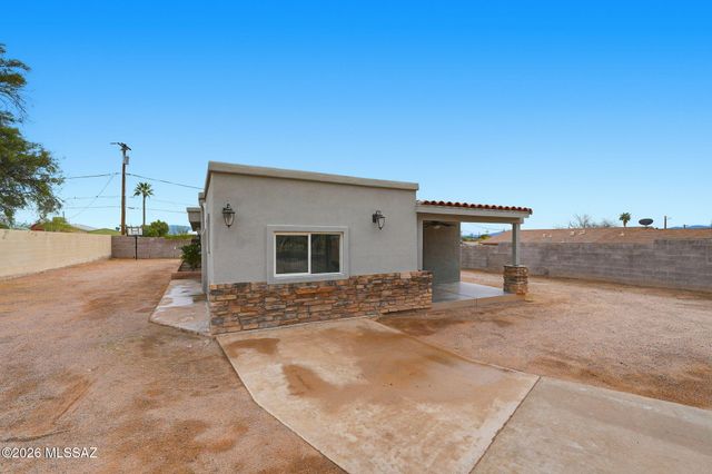 1633 S Camino Del Sierra, Tucson, AZ 85713