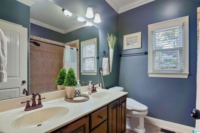 208 STERLING GATE LANE, Alabaster, AL 35007