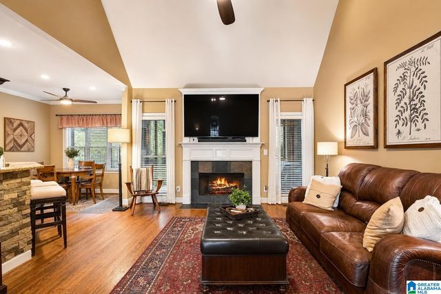 208 STERLING GATE LANE, Alabaster, AL 35007