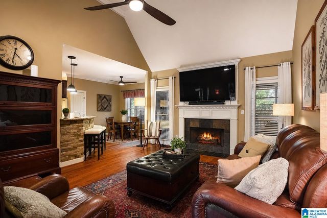 208 STERLING GATE LANE, Alabaster, AL 35007