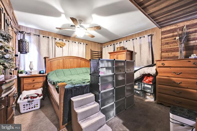 2639 PANTHER VALLEY RD, Pottsville, PA 17901