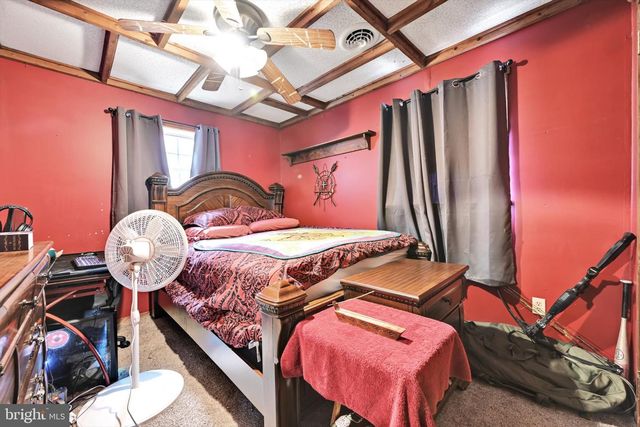 2639 PANTHER VALLEY RD, Pottsville, PA 17901