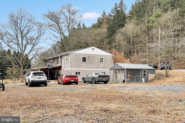 2639 PANTHER VALLEY RD, Pottsville, PA 17901