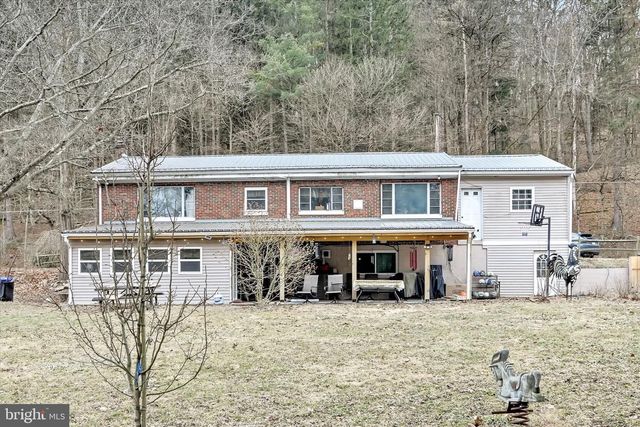 2639 PANTHER VALLEY RD, Pottsville, PA 17901