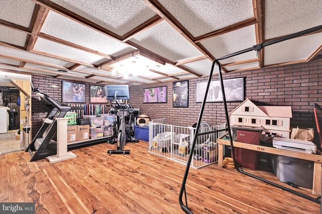 2639 PANTHER VALLEY RD, Pottsville, PA 17901