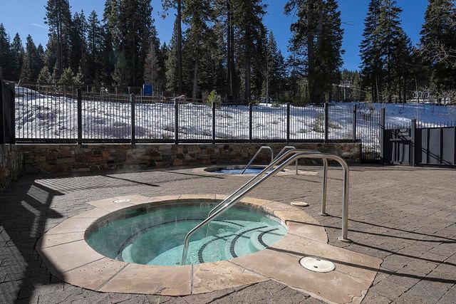 4001 Northstar Dr Unit 205, Truckee, CA 96161