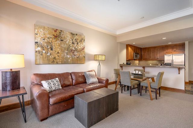 4001 Northstar Dr Unit 205, Truckee, CA 96161