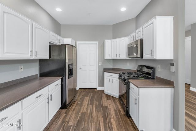 19550 N GRAYHAWK Drive 1062, Scottsdale, AZ 85255