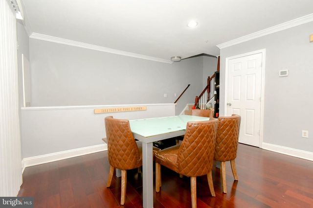 12901 FAIR BRIAR LN, Fairfax, VA 22033