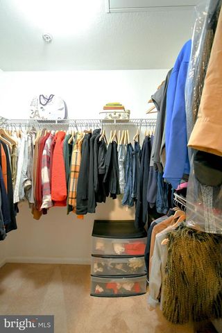 12901 FAIR BRIAR LN, Fairfax, VA 22033