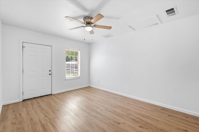 2017 Shawnee Street, Denton, TX 76209