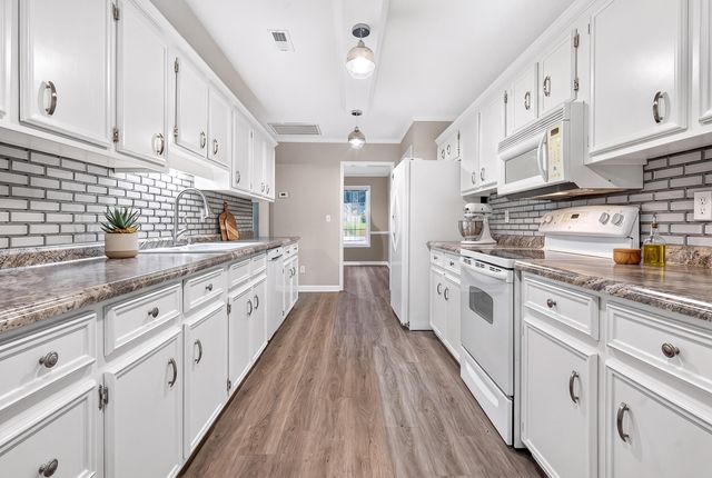 109 Birdie Court, Santee, SC 29142