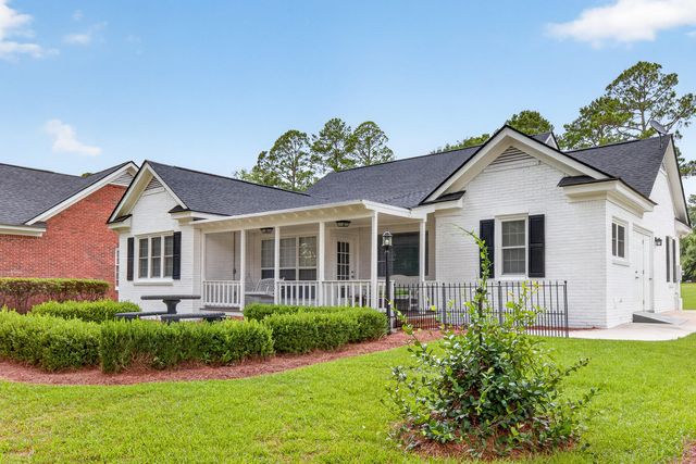 109 Birdie Court, Santee, SC 29142