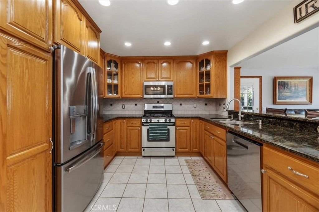 Image 12 of property listing at 10283 Rouselle, Jurupa Valley, CA 91752