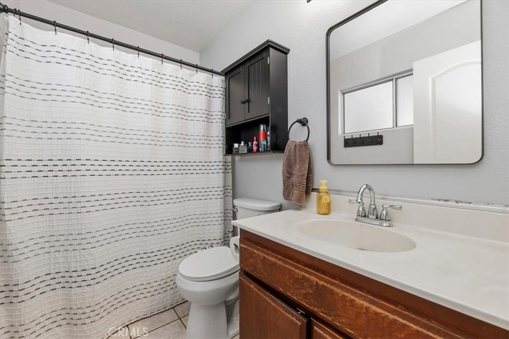Image 25 of property listing at 10283 Rouselle, Jurupa Valley, CA 91752