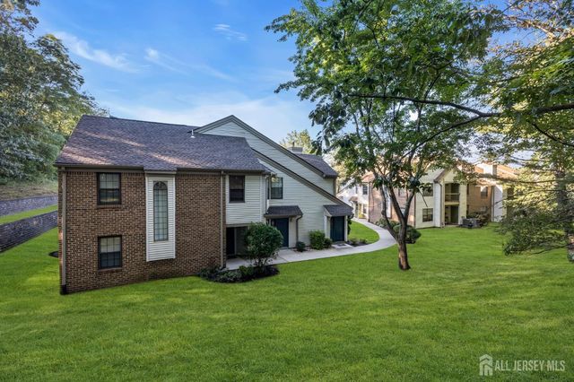 2101 Bayhead Drive, Parlin, NJ 08859