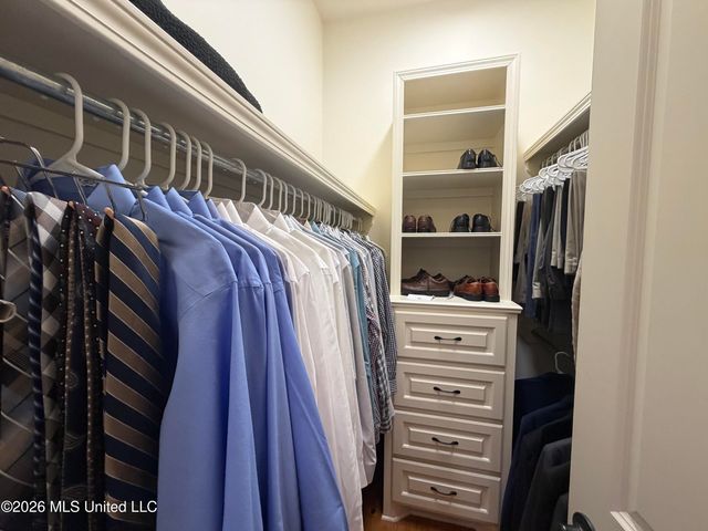 197 Cotton Wood Drive, Madison, MS 39110