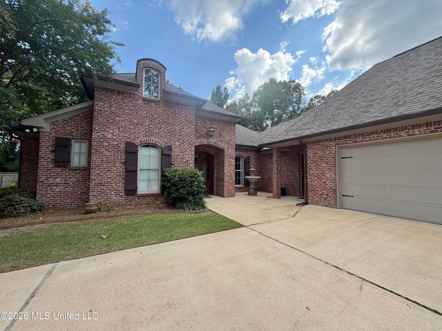 197 Cotton Wood Drive, Madison, MS 39110