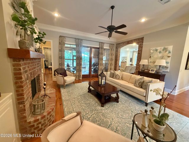 197 Cotton Wood Drive, Madison, MS 39110