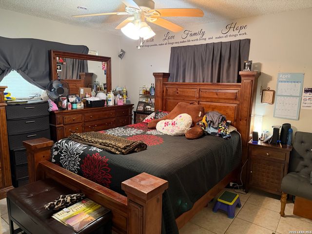 5014 BINZ ENGLEMAN RD, San Antonio, TX 78219