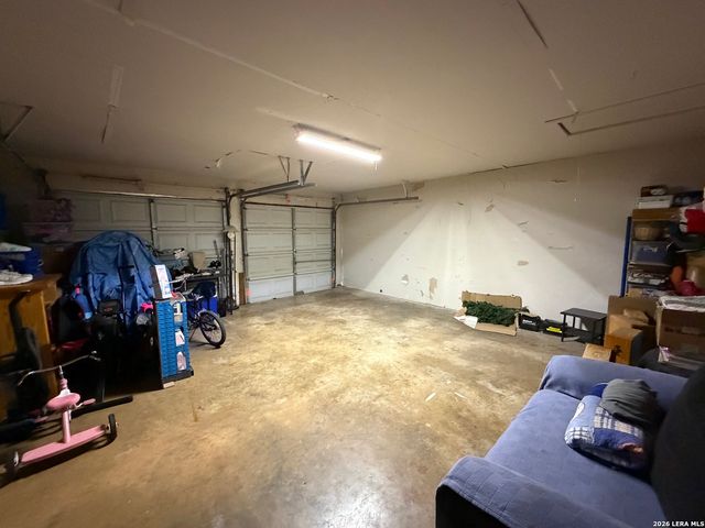 5014 BINZ ENGLEMAN RD, San Antonio, TX 78219