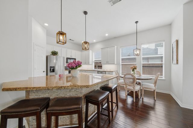 306 River Briar Lane, Richmond, TX 77406