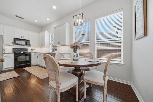 306 River Briar Lane, Richmond, TX 77406