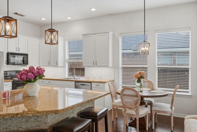 306 River Briar Lane, Richmond, TX 77406