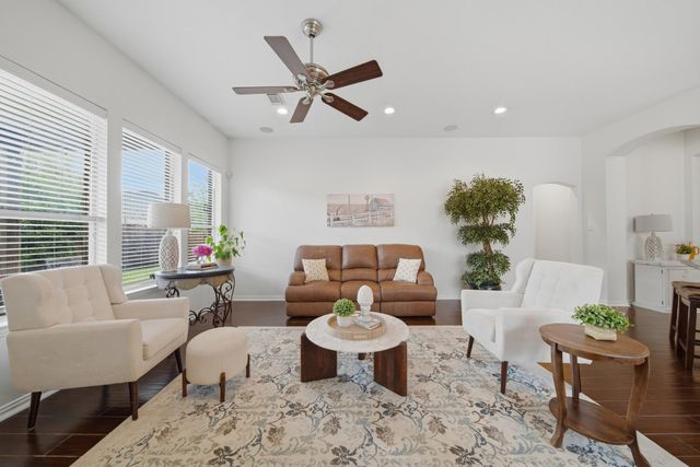 306 River Briar Lane, Richmond, TX 77406