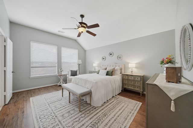 306 River Briar Lane, Richmond, TX 77406