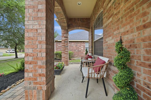 306 River Briar Lane, Richmond, TX 77406