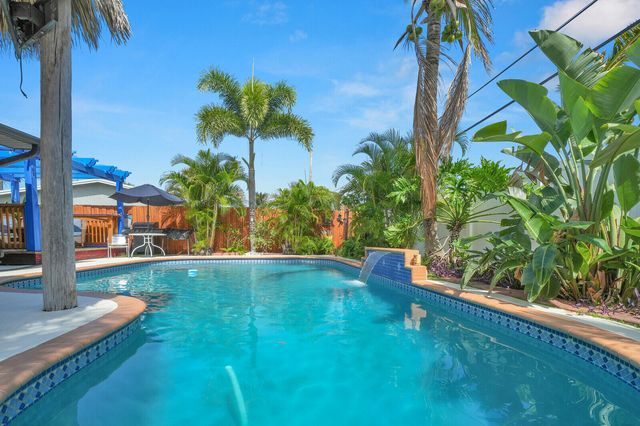 910 NE 23rd Court, Pompano Beach, FL 33064