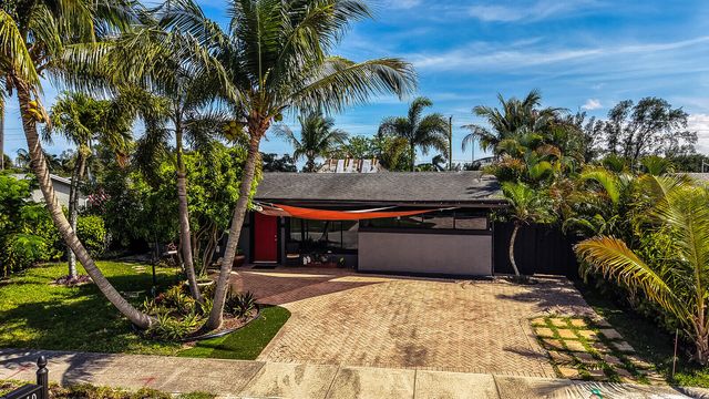 910 NE 23rd Court, Pompano Beach, FL 33064
