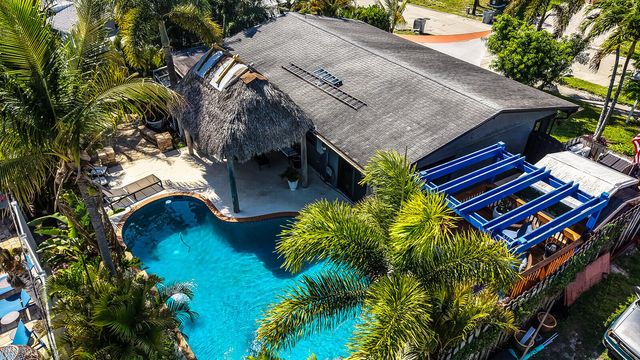 910 NE 23rd Court, Pompano Beach, FL 33064