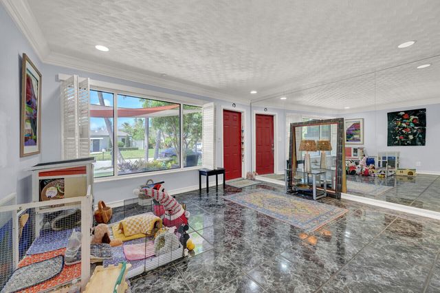 910 NE 23rd Court, Pompano Beach, FL 33064