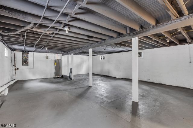 324 E Washington Ave, Washington Boro, NJ 07882