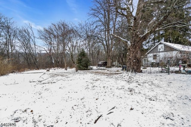 324 E Washington Ave, Washington Boro, NJ 07882