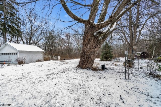 324 E Washington Ave, Washington Boro, NJ 07882