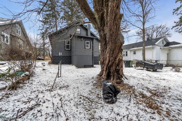 324 E Washington Ave, Washington Boro, NJ 07882