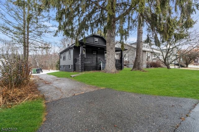 324 E Washington Ave, Washington Boro, NJ 07882