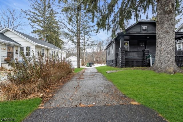 324 E Washington Ave, Washington Boro, NJ 07882