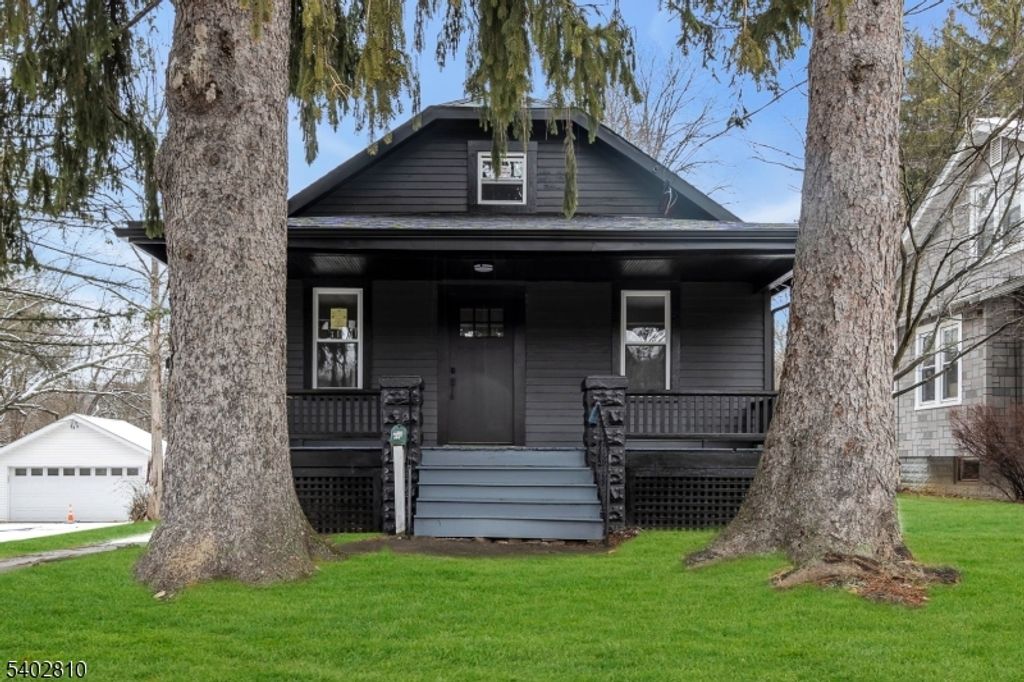 324 E Washington Ave, Washington Boro, NJ 07882