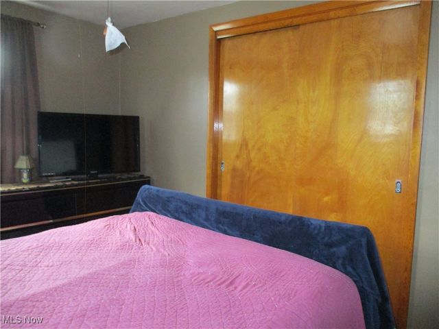 414 Parkview Drive, Girard, OH 44420