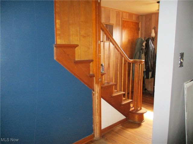 414 Parkview Drive, Girard, OH 44420