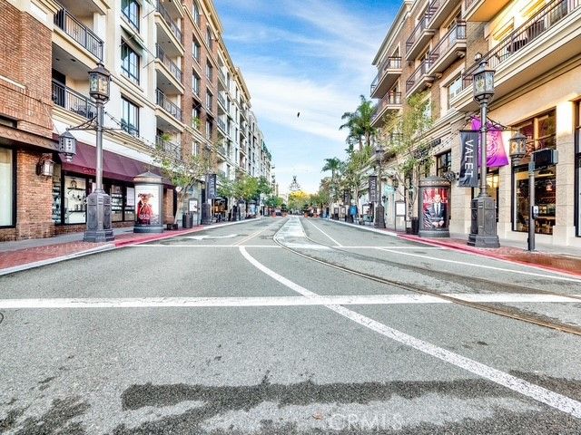 468 Caruso Avenue, Glendale, CA 91210