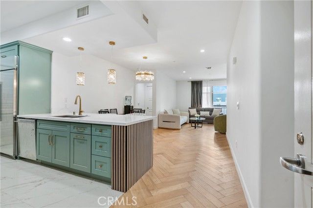 468 Caruso Avenue, Glendale, CA 91210