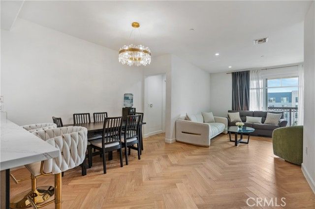 468 Caruso Avenue, Glendale, CA 91210