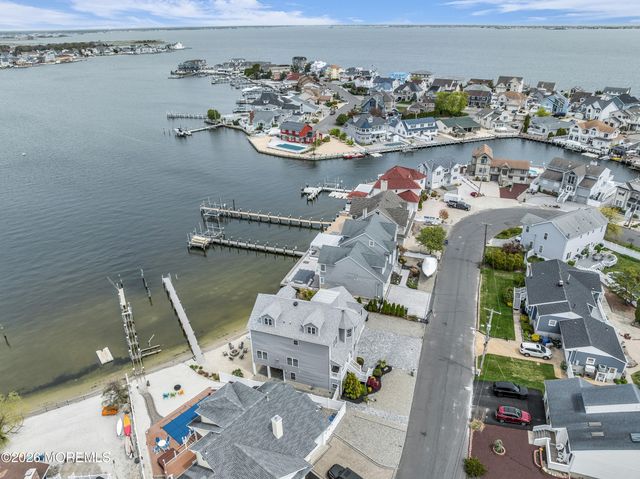 3306 Windsor Avenue, Toms River, NJ 08753
