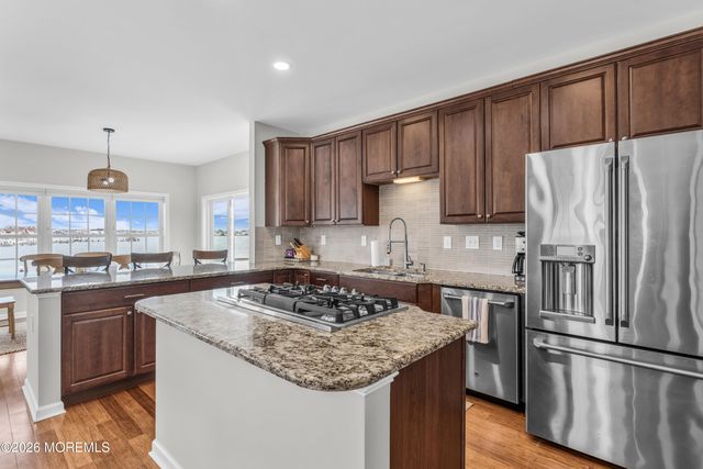 3306 Windsor Avenue, Toms River, NJ 08753